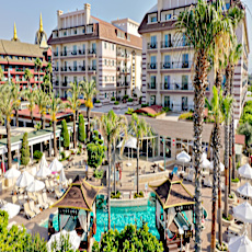 Crystal Family Resort & Spa